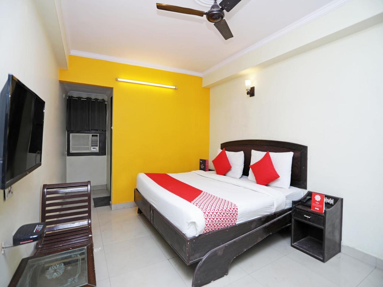 Oyo Flagship 118 Atithi Satkar Otel Varanasi Dış mekan fotoğraf