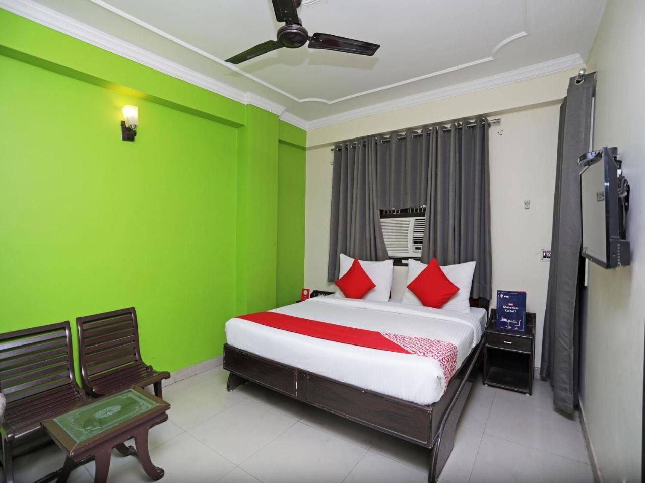 Oyo Flagship 118 Atithi Satkar Otel Varanasi Dış mekan fotoğraf